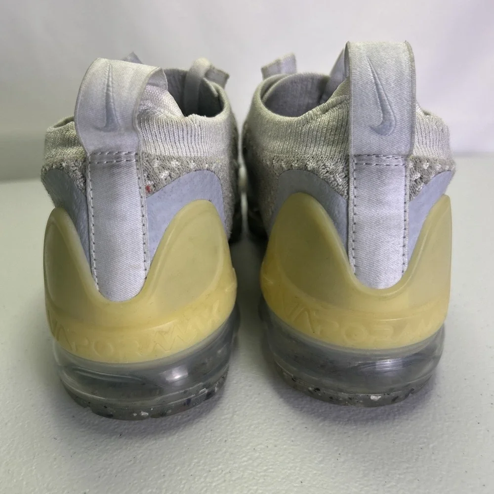 Nike Air VaporMax 2021 Flyknit White Cream Yellow DC4112-100 Women's Size 6.5
